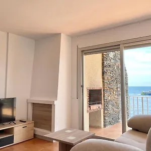 luminoso-apartamento-frente-al-mar-con-piscina.topcostabravahotels.com/